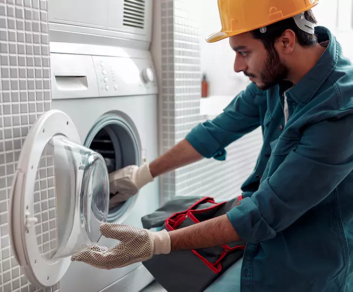 Washer Technicians: Your Trusted Washing Machine Repair Partner in Estero, FL
