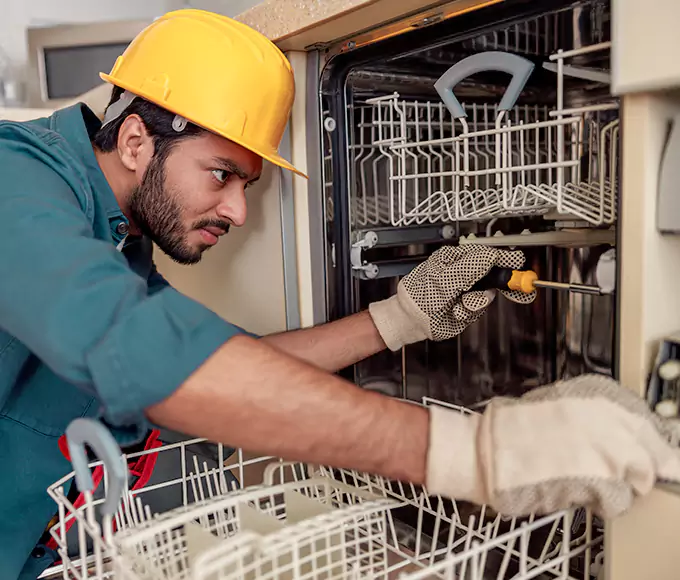 Why Estero, FL Businesses Trust Estero Appliance Pro for Commercial Dishwasher Repair?